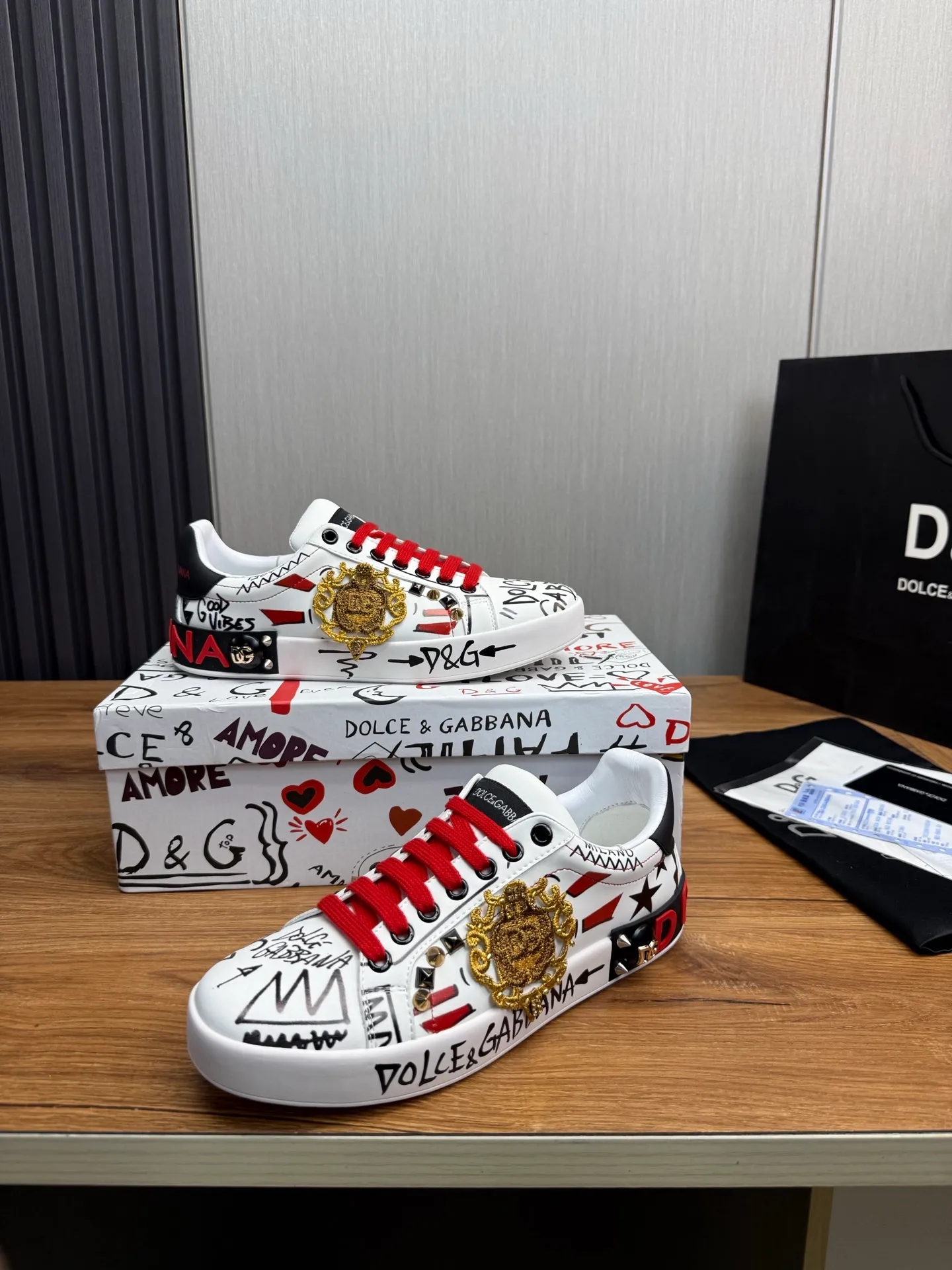 Men's men's shoes 💰520💰 Dolce & gabbana (DG) official website synchronized new models 💥1 fashionable hot models: 1 Exclusive mold opening ✅Imported cowhide for the upper, unique brand style logo upper 💥Sheepskin feet 🐑Original private mold outsole ✔️36-44 (38.45 custom-made, non-refundable)